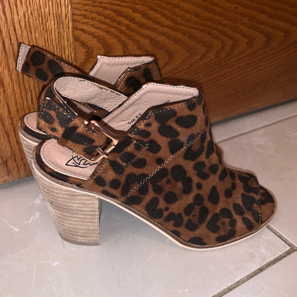 Cheetah booties *BRAND NEW*